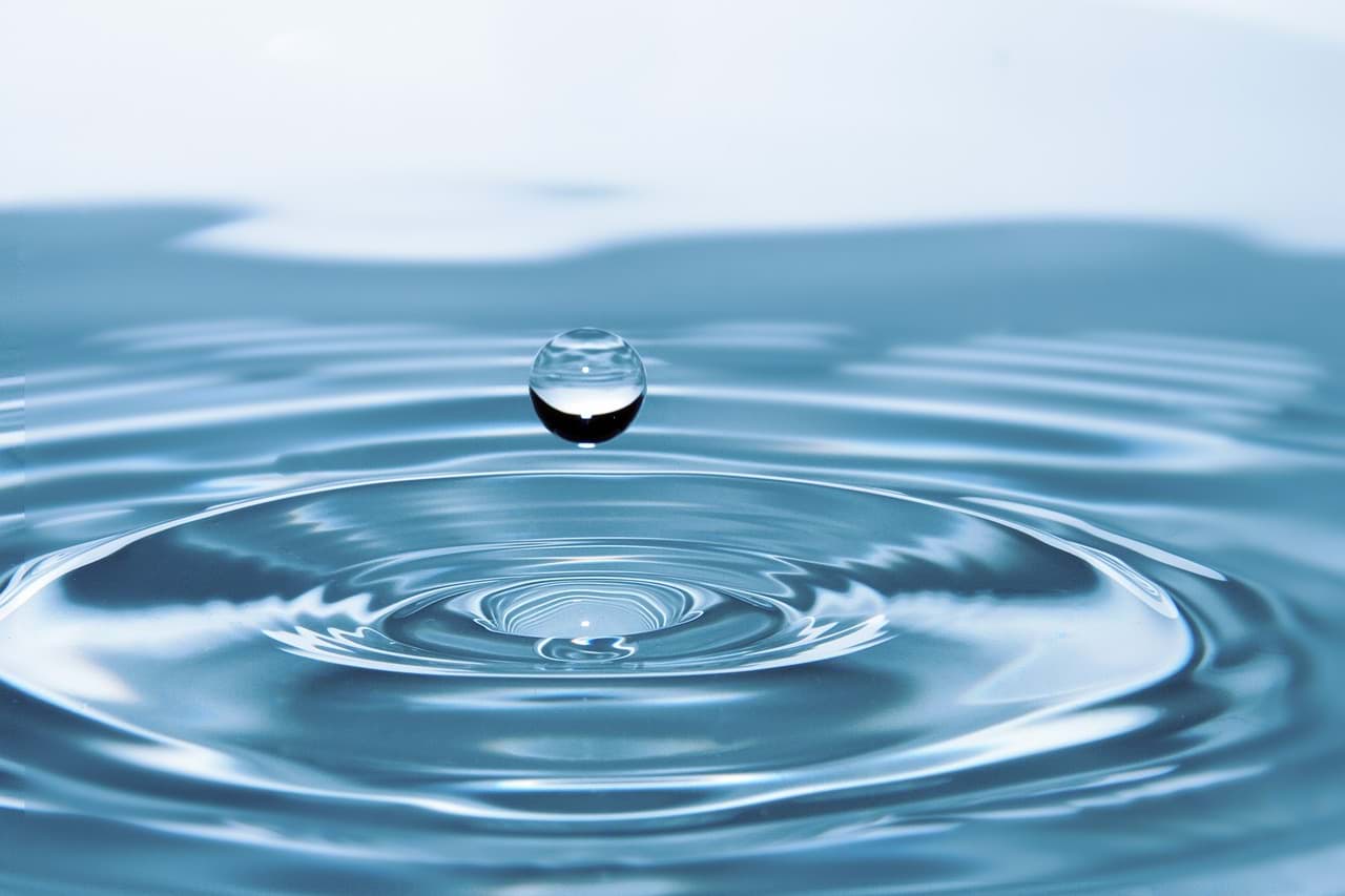 Bild für Kategorie Destilliertes Wasser